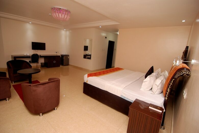 Starview Palace Hotel