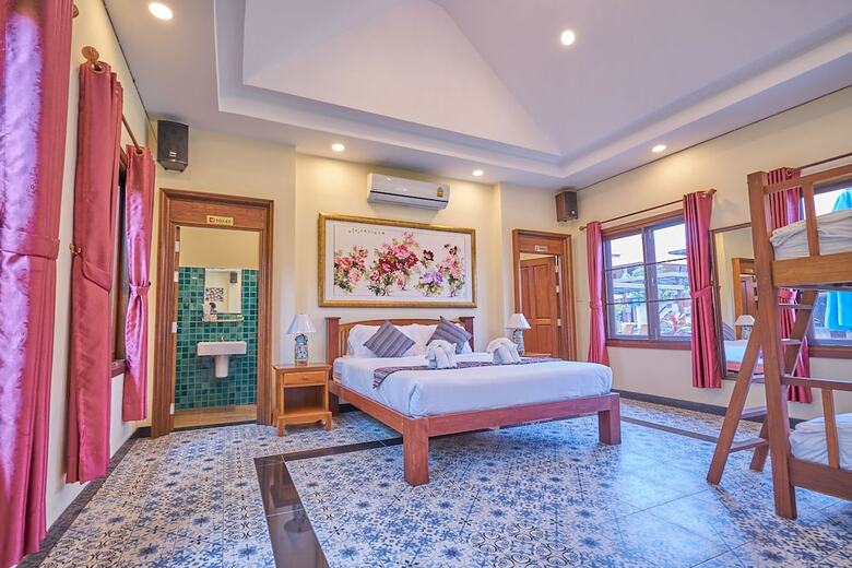 Hotel Hueankhamhom Resort