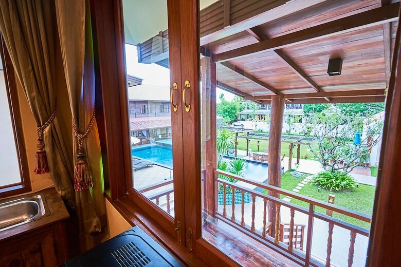 Hotel Hueankhamhom Resort