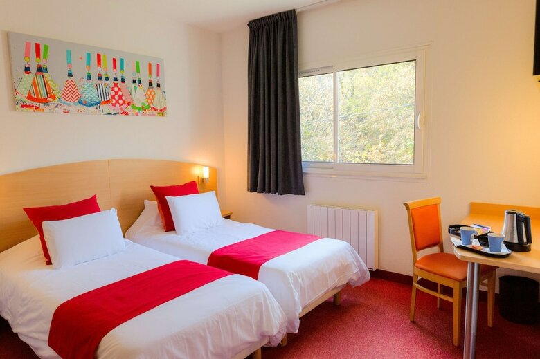 Hotel H�tel Kyriad Quimper - Pont-l'abb�
