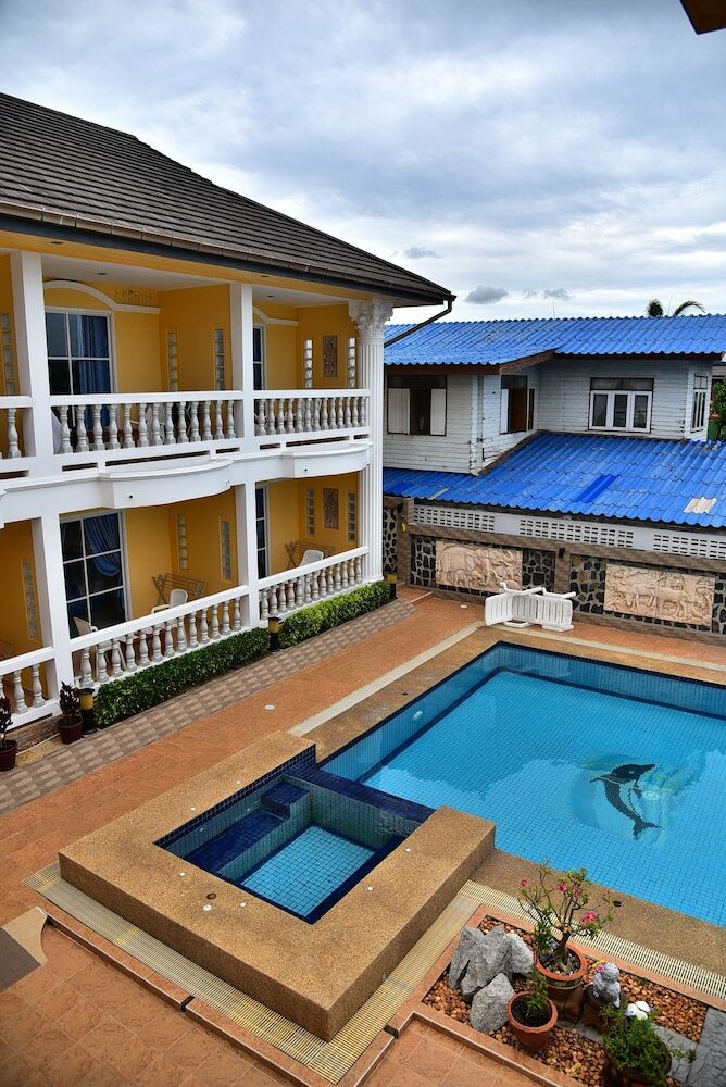 Sun Beach Hotel