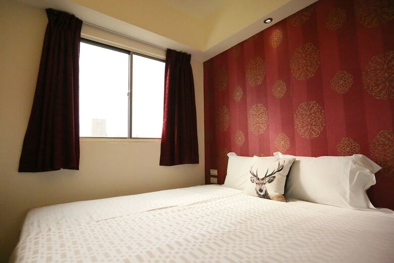 New Rise Hotel