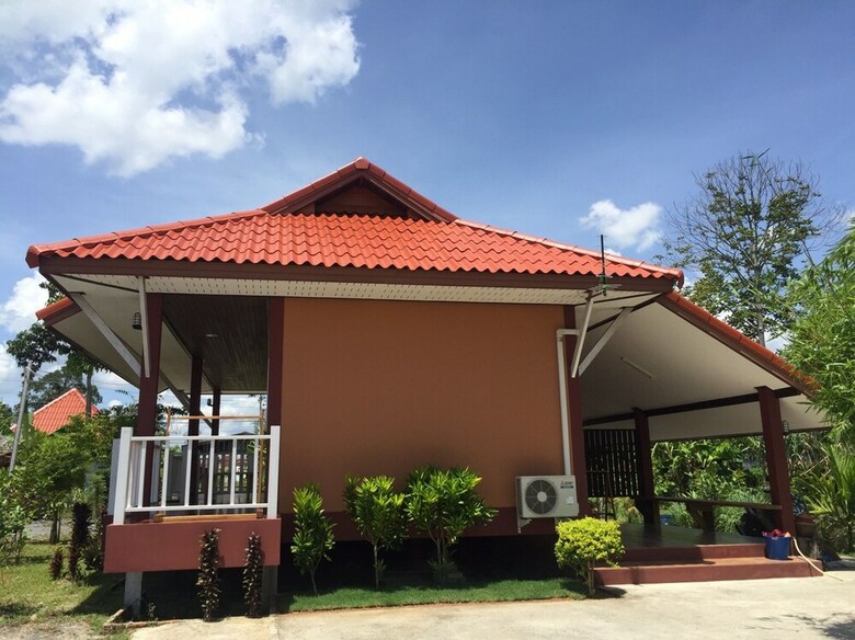 Hotel Phuengluang Resort