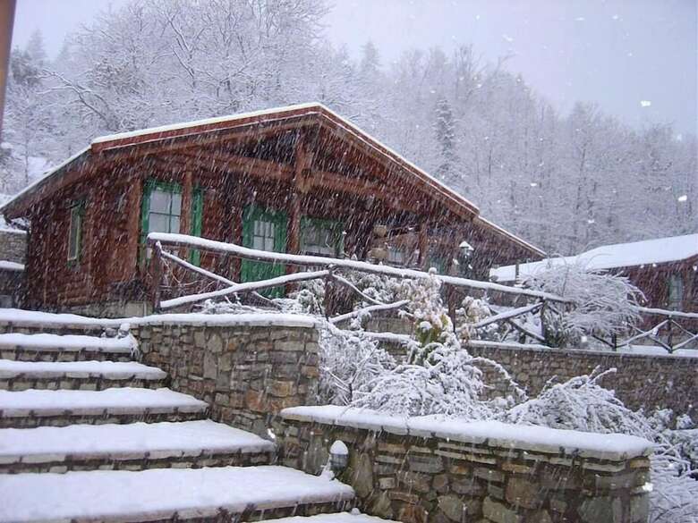Hotel Xenios Chalets