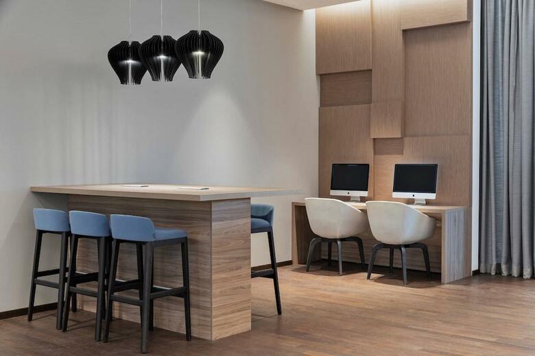Hotel Courtyard By Marriott Munich Garching