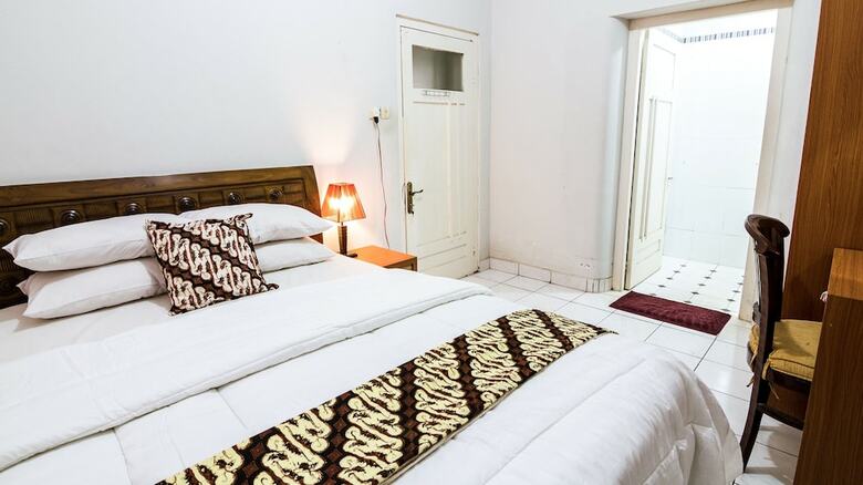 Bed & Breakfast Ndalem Sarengat