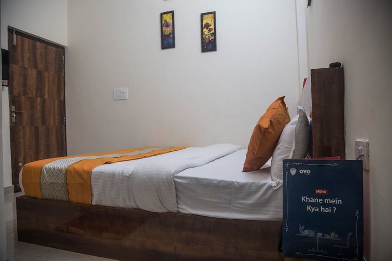 Hotel Oyo 9123 Baghban Residency
