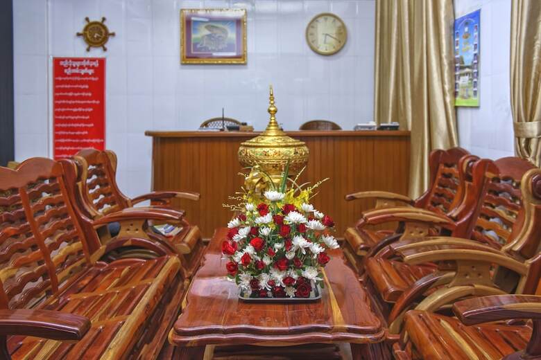 Hotel Thit Sar Shin Guest House