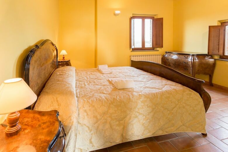 Agroturismo Tenuta Di Monaciano