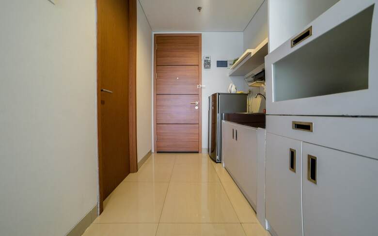 Mountain View Studio @ Dago Suites Apartment With Balcony
