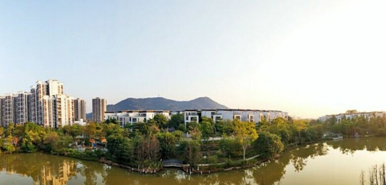 Moon River Villa No 12