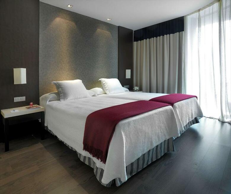 Hotel NH Santa Cruz De Tenerife