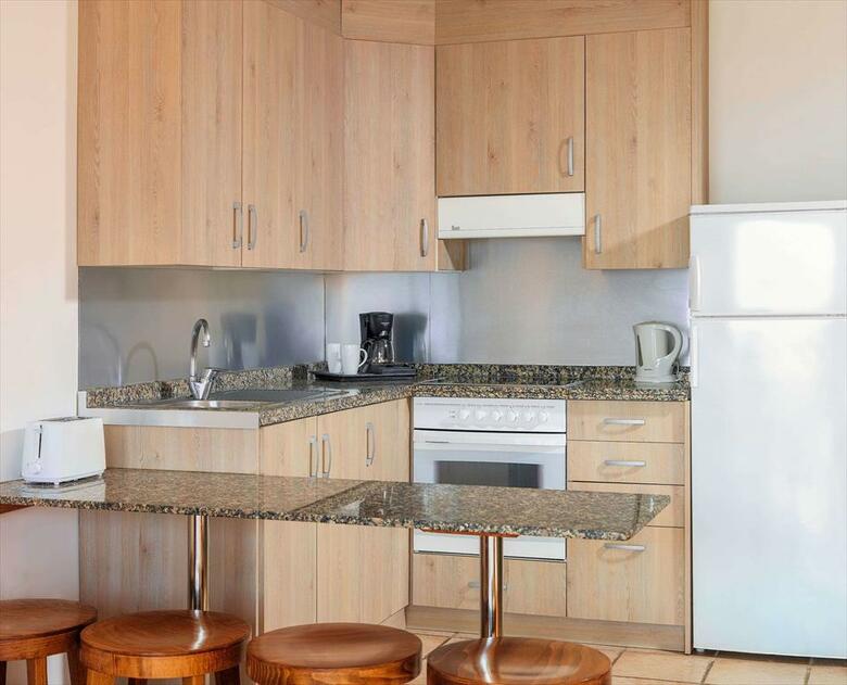 Aparthotel Sol Sun Beach