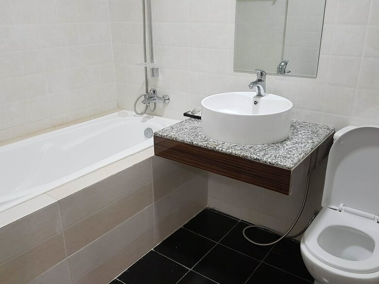Newton Hotel & Service Apartment