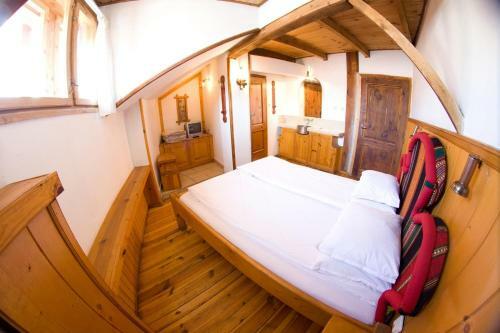 Hostal Dedo Pene Inn