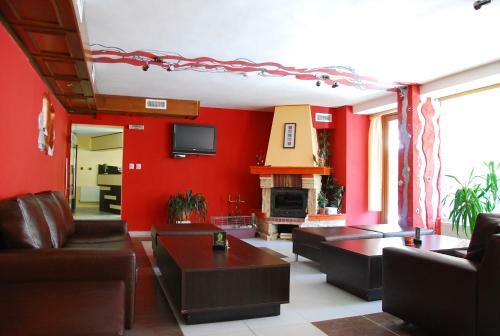 Tofana Hotel