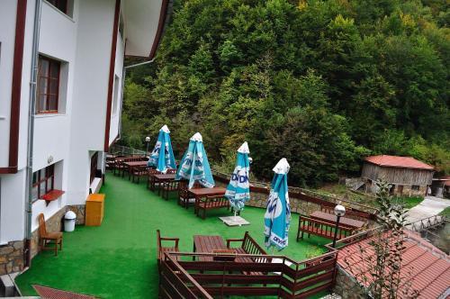 Fisherman's Hut Hotel