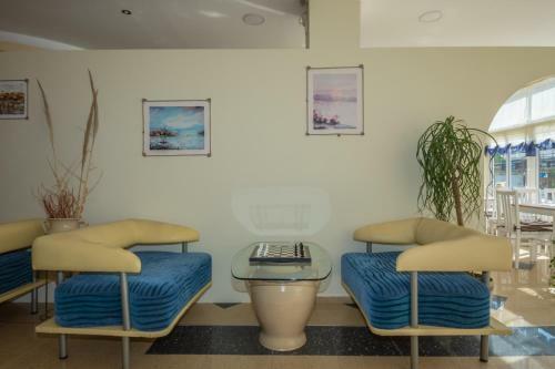Hotel Briz