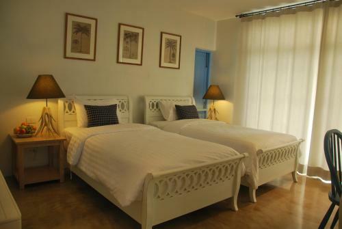 Hotel Pomelo Amphawa The Local Residence