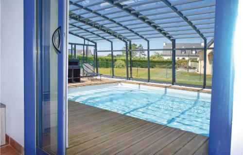 Four-bedroom Holiday Home In Plouezec