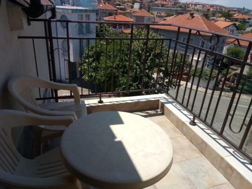 Hostal Family Hotel Bellehouse