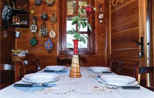 Two-bedroom Holiday Home In Galovic Selo