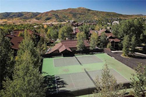 2208 Timberline Lodge, Trappeur's Crossing