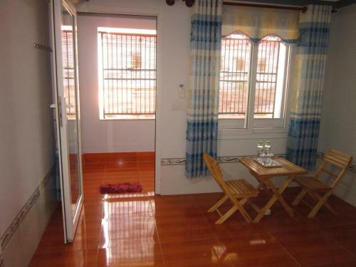 Hostal Hong Chau Guesthouse