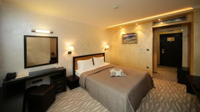 Hotel Oceanic