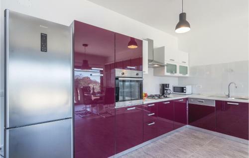 Three-bedroom Holiday Home In Novigrad