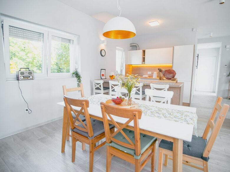 Quaint Holiday Home In Lovinac With Terrace