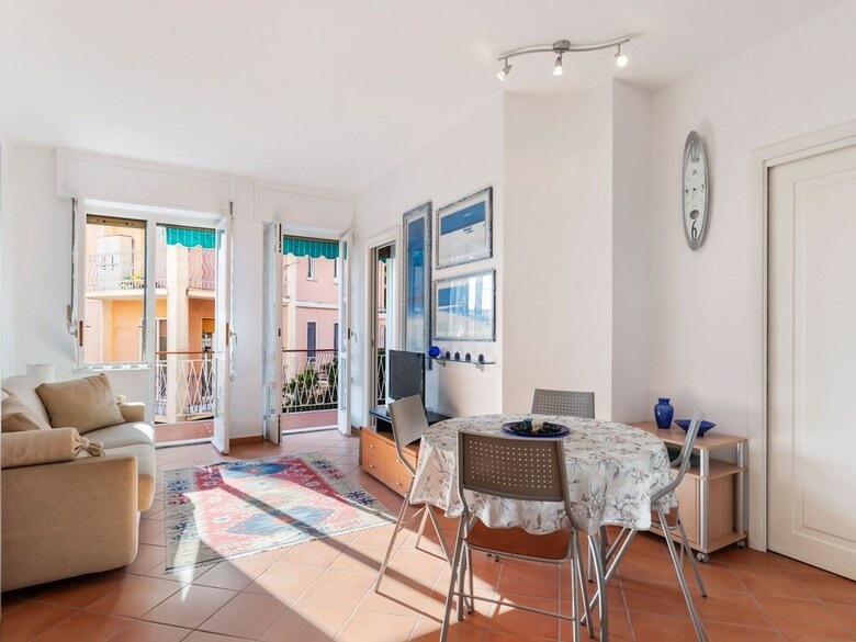 Attractive Apartment In Sanremo With Balcony