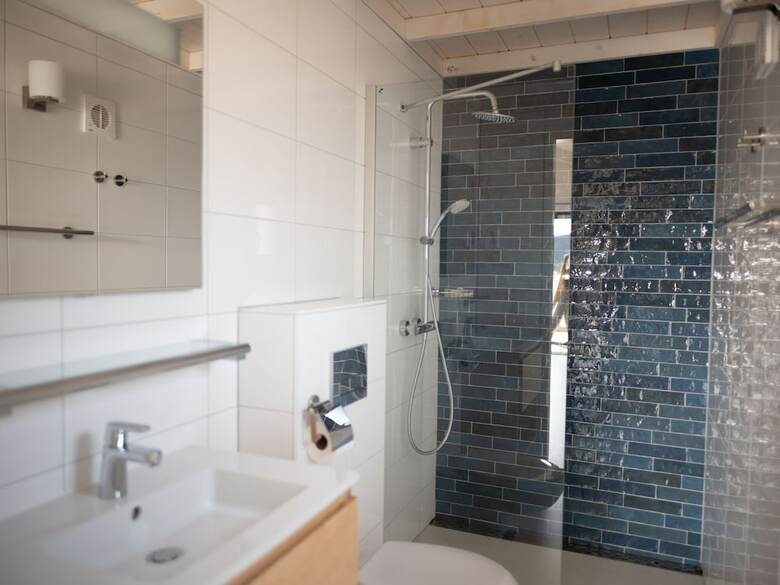 Modern Lodge With Dishwasher, 100 M. From The Sea