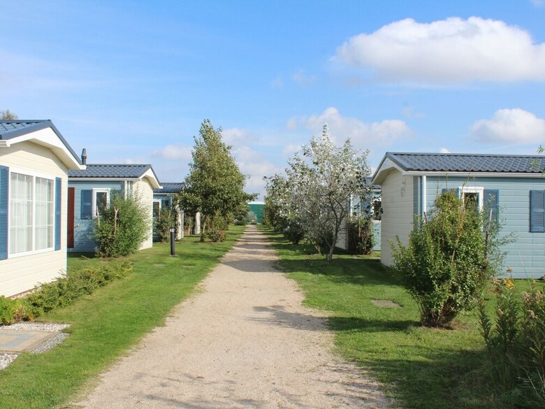 Spacious Chalet With A Terrace At 200 M. From The Beach