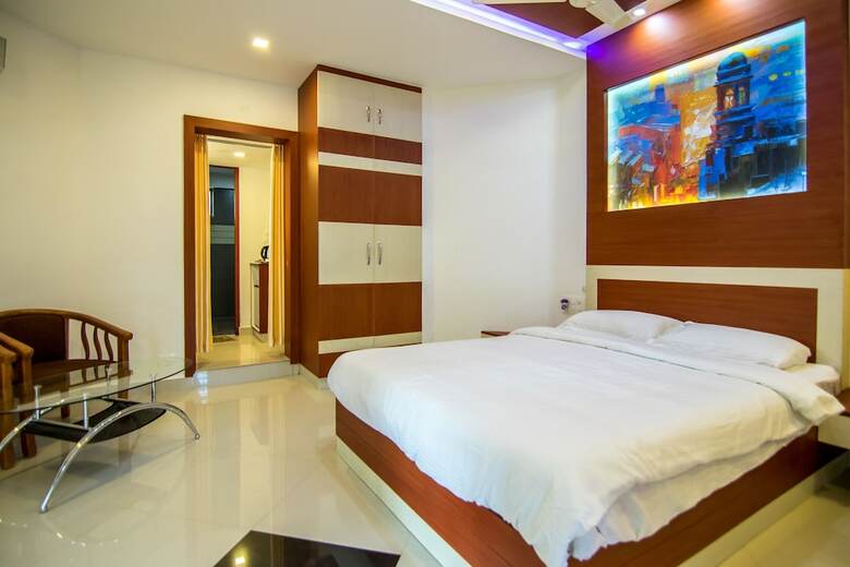 Hotel Edakkal Village Resort