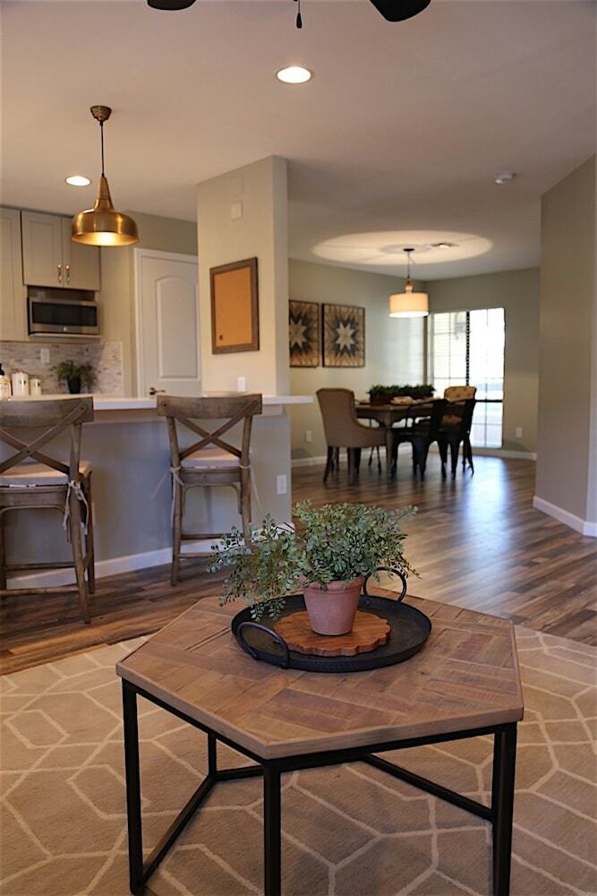 Biltmore Cloisters 2 Br By Casago
