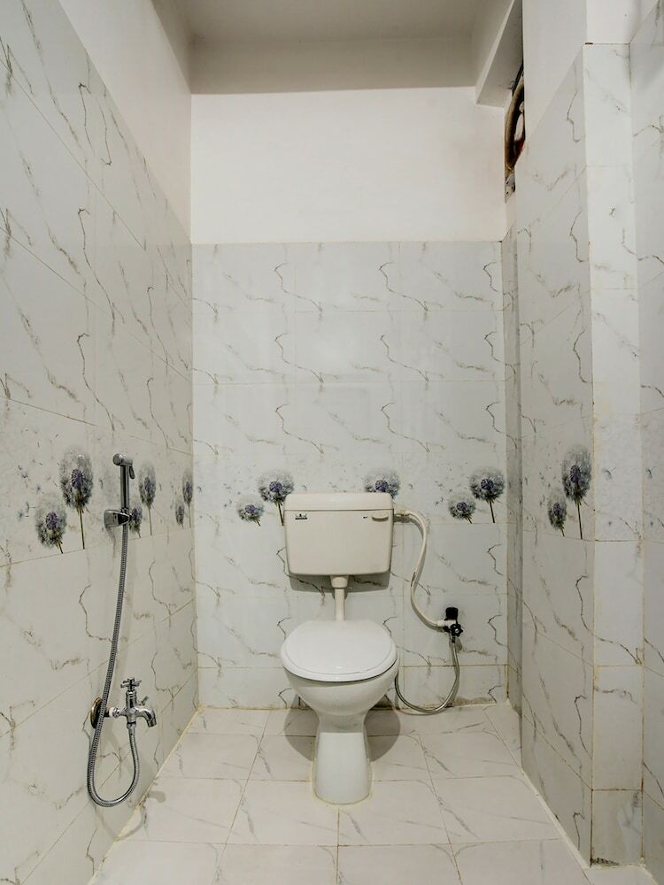 Oyo 26889 Hotel Shree Vishnu Regency