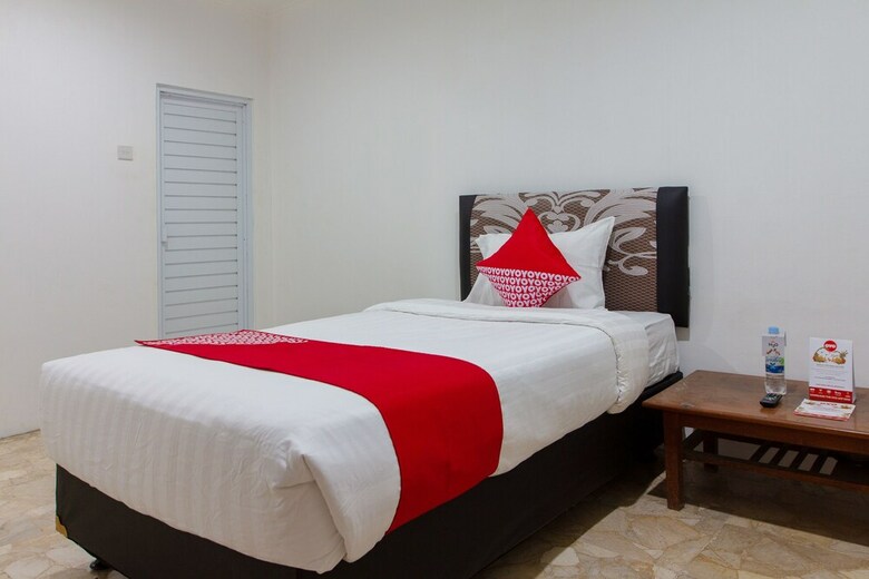 Hotel Oyo 502 Wisma Bukti