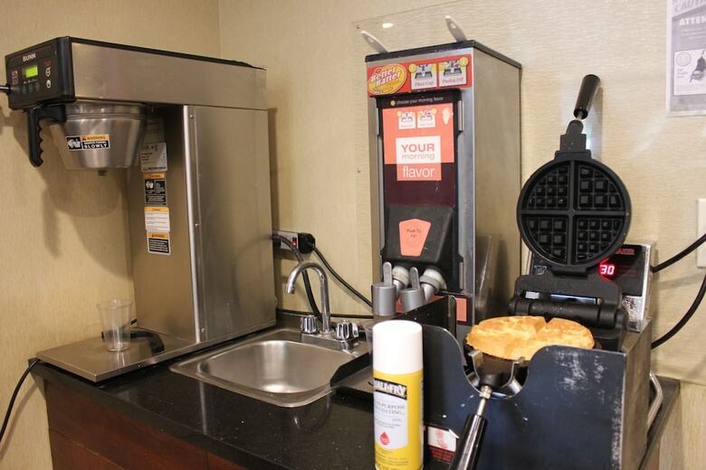 Hotel Bellerose Inn
