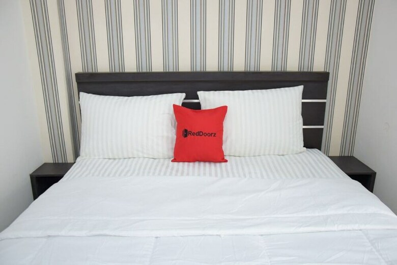 Hotel Reddoorz Near Uin Sumatera Utara