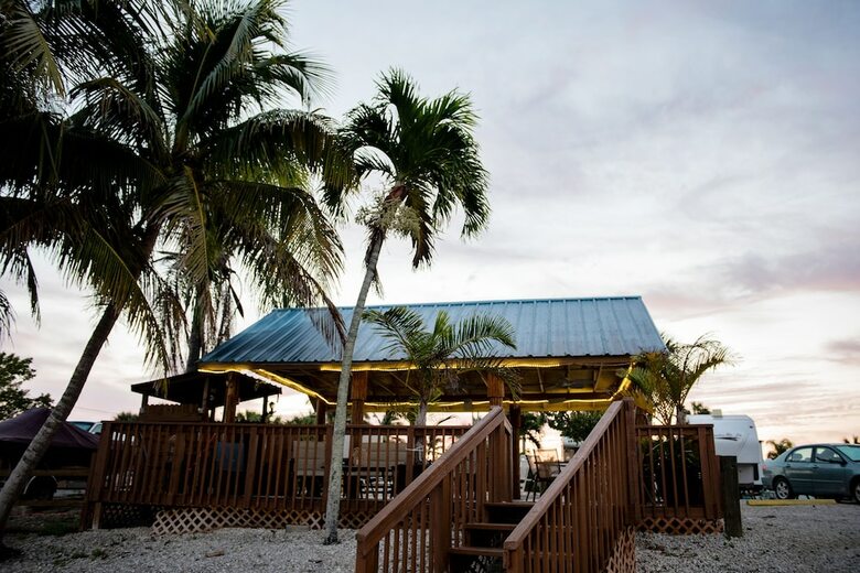 Chokoloskee Island Park And Marina