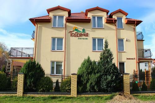 Hostal Toskania Pokoje Goscinne