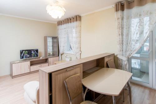 Apartamento April On Kuratov 76