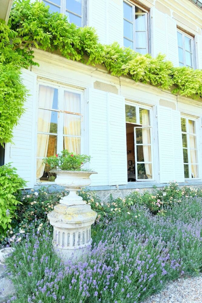 Bed & Breakfast Les Chambres D'h�tes Ch�teau de Beauvoir