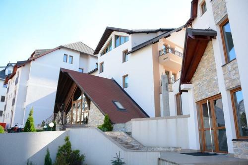 Apartmani President Luxe Milmari Resort
