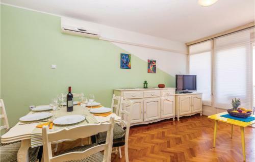 Two-bedroom Apartment In Senj