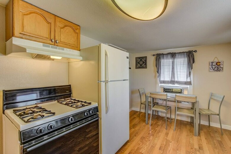 Villa 2 Bdolympic Trainingnear Parks, A Lake, Downtown