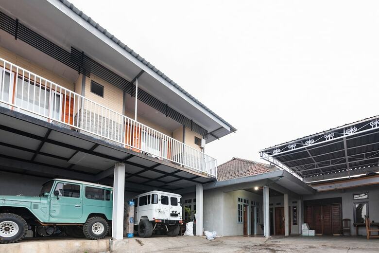 Hotel Oyo 1765 Herman Homestay