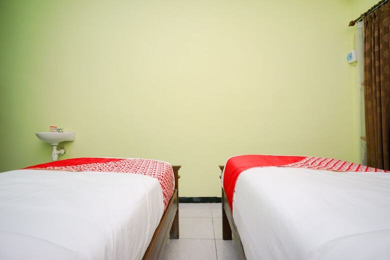 Hotel Oyo 1639 Penginapan Anggrek Syariah 1
