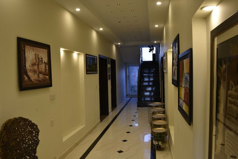 Hotel 62 Hill's Luxury Rooms